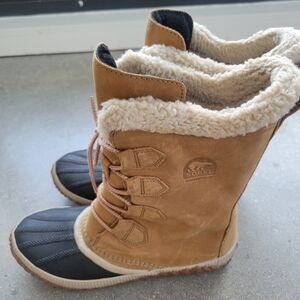 Sorel women's Caribou waterproof boots